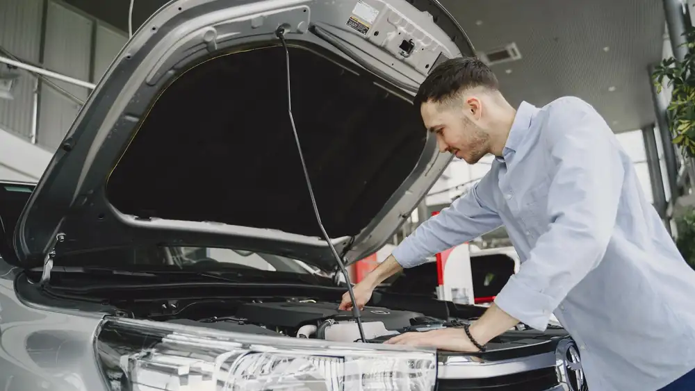 SMS et notifications client : ce qu'un garage devrait automatiser